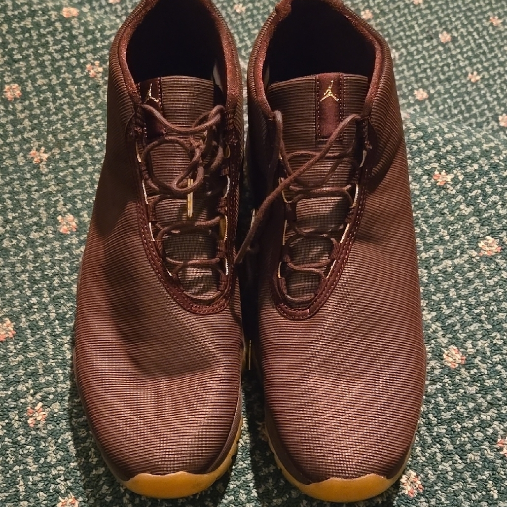 Men's Brown Athletic Shoes